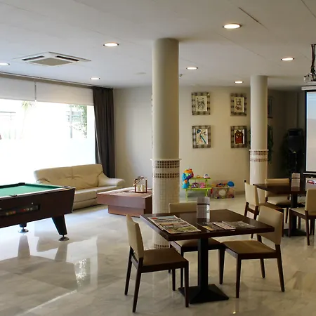 Urh Playa Otel Sitges