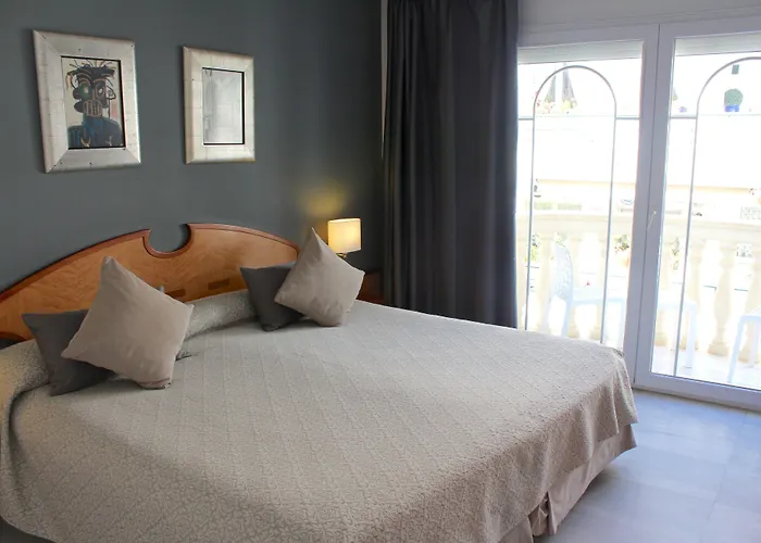 Hotel Urh Playa Sitges