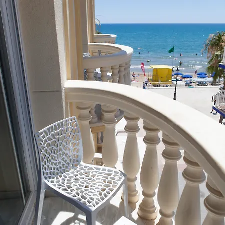 Urh Playa Hotell 4*