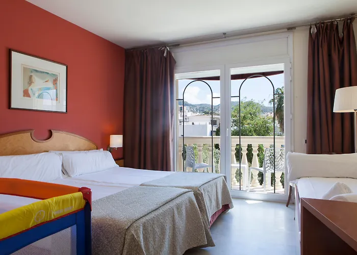 Hotel Urh Playa 4*