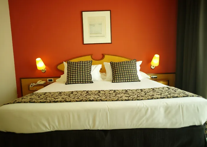 Urh锡切斯海滩酒店 锡切斯